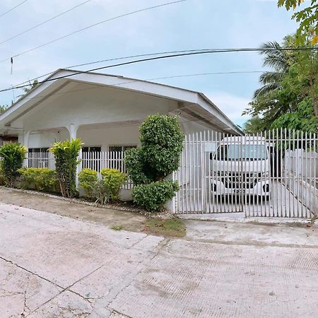 Luna Oslob Travellers Inn Ngoại thất bức ảnh