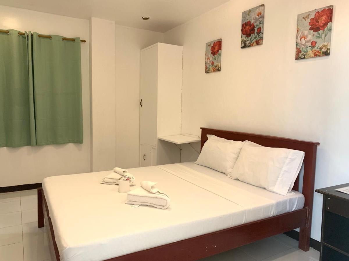 Luna Oslob Travellers Inn Ngoại thất bức ảnh