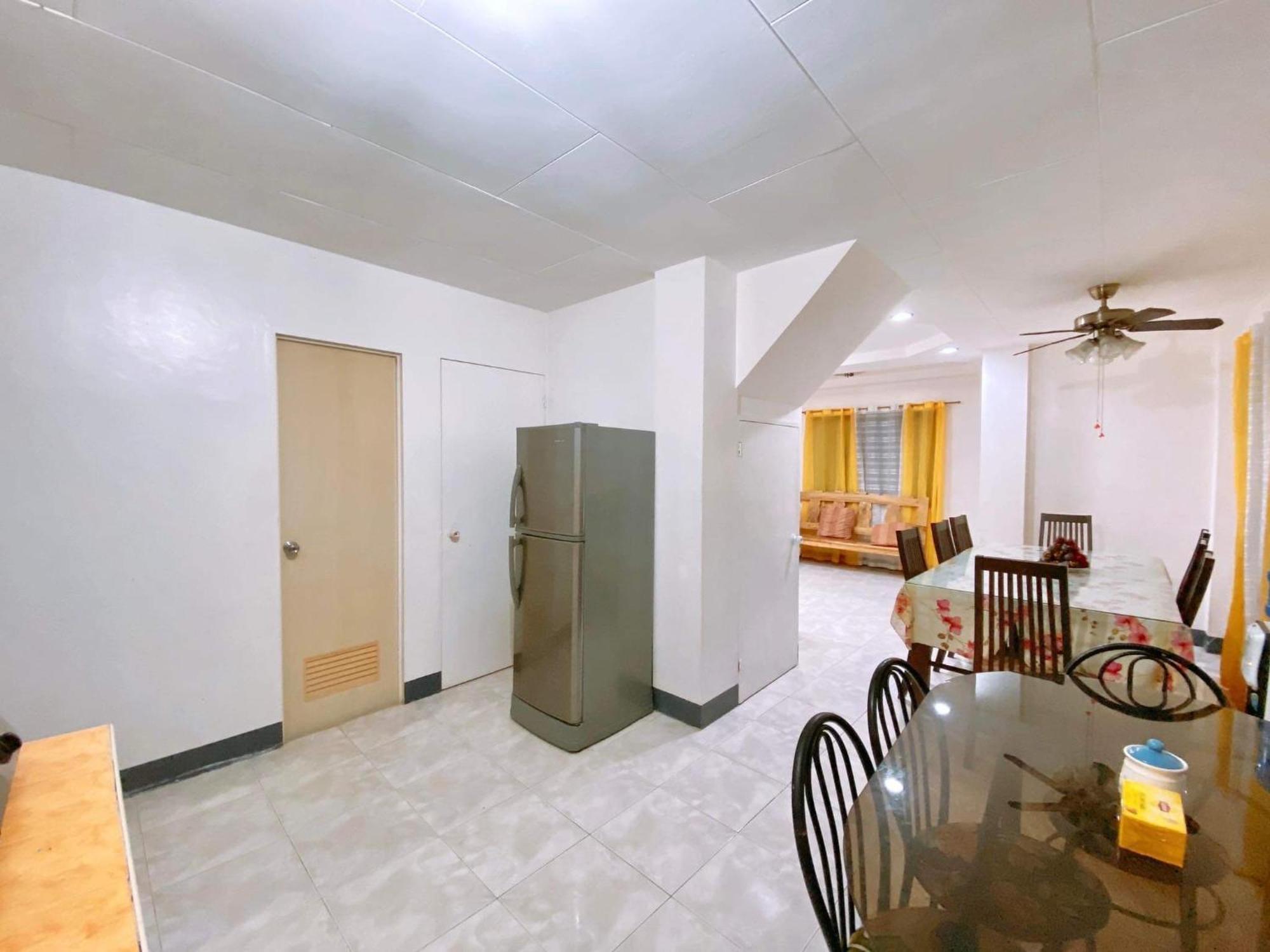 Luna Oslob Travellers Inn Ngoại thất bức ảnh
