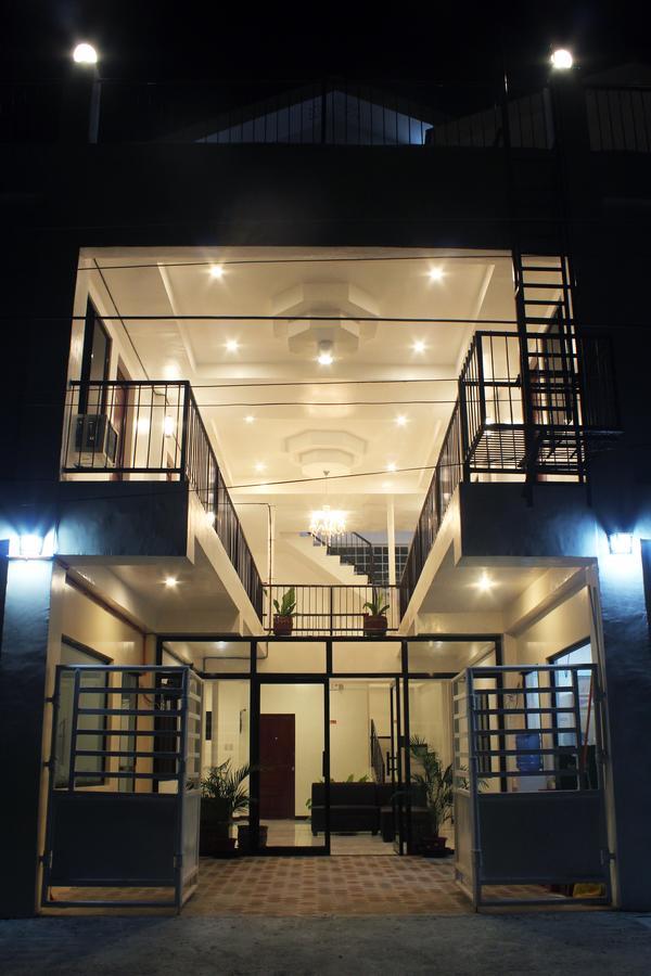 Luna Oslob Travellers Inn Ngoại thất bức ảnh